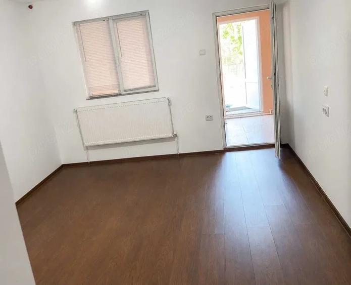 Casă cu 3 camere cu Teren 534 Mp în Ciurbești
