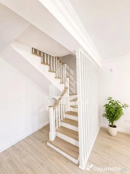 Casă cu 5 camere cu Teren 278 Mp în Torontalului