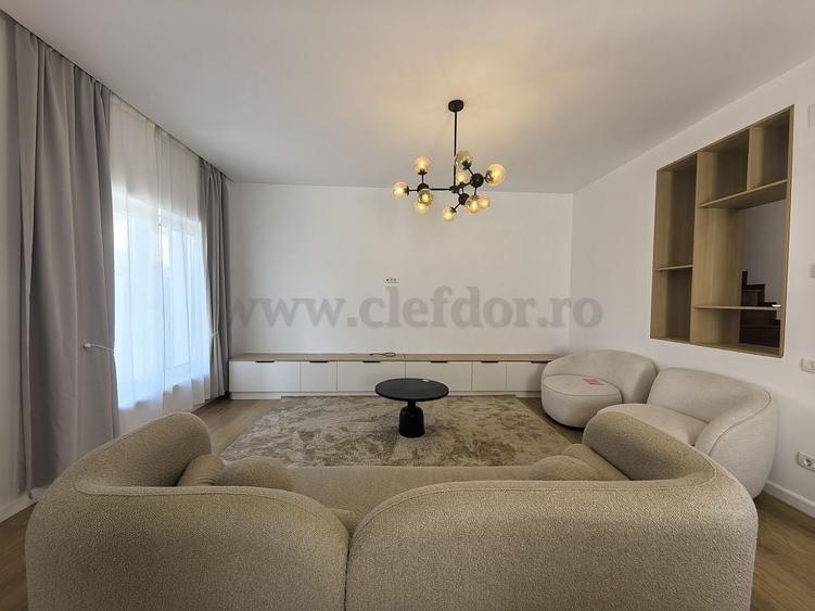 Casă individuală cu 5 camere cu Canalizare în Pipera