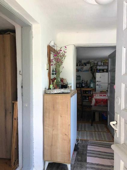Casă cu 3 camere în Crevedia