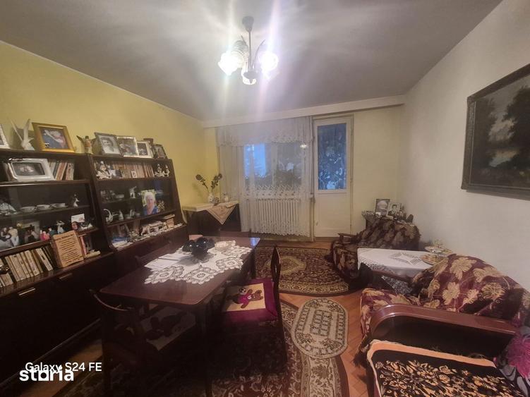 Apartament cu 2 camere, mobilat în Precista