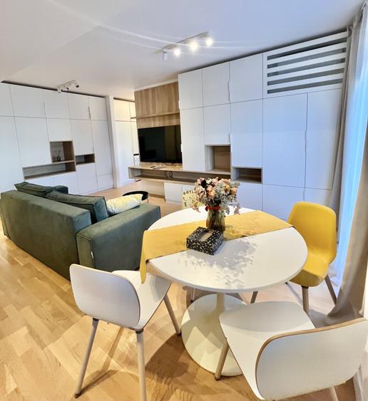 Apartament cu 2 camere semidecomandat în Domenii
