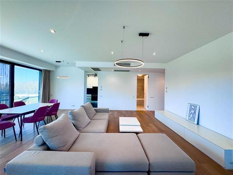 Apartament cu 2 camere semidecomandat, mobilat în Floreasca