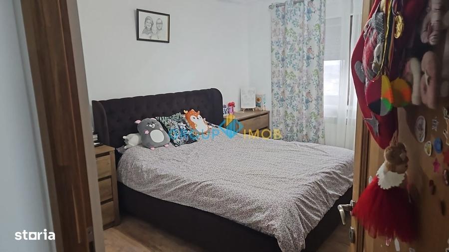 Apartament cu 2 camere decomandat în Cornișa