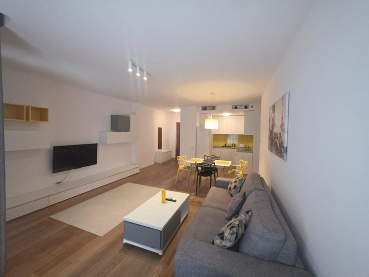 Apartament cu 2 camere decomandat, mobilat în Herăstrău