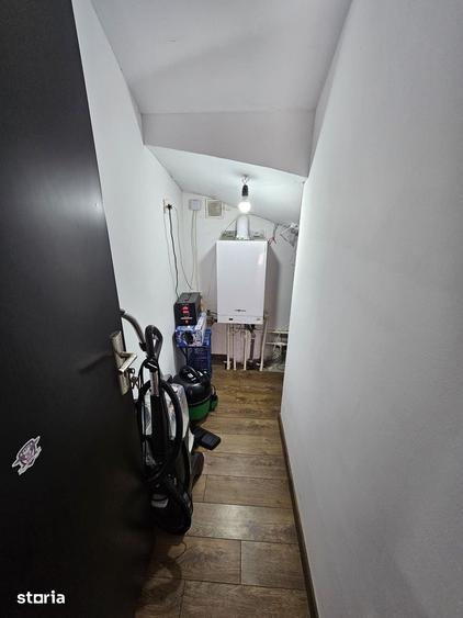 Casă cu 5 camere cu Teren 600 Mp în Tărtășești