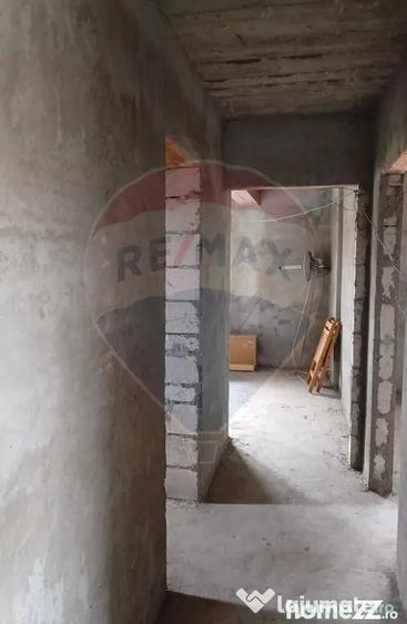 Casă cu 3 camere cu Teren 570 Mp în Săftica