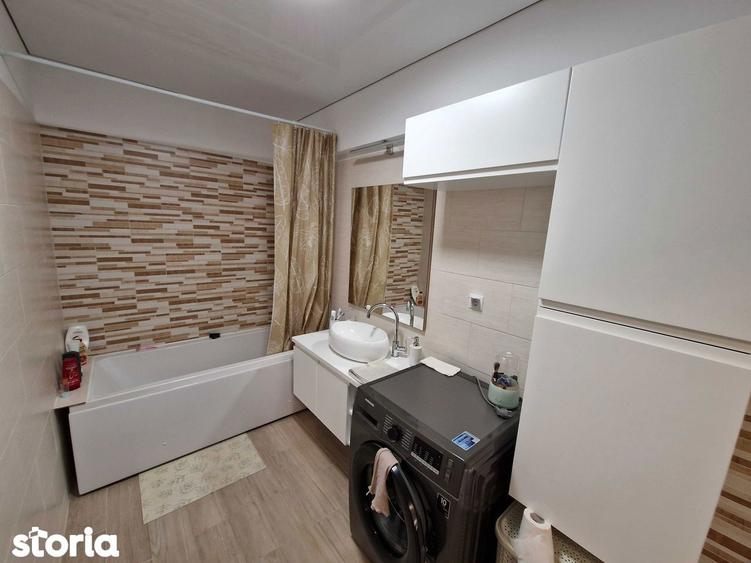 Apartament cu 3 camere, mobilat în Copou