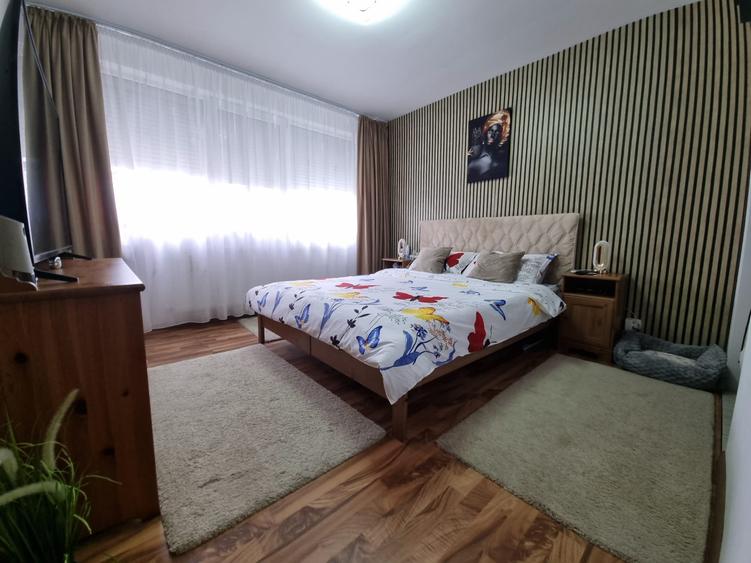Apartament cu 2 camere decomandat în Berceni