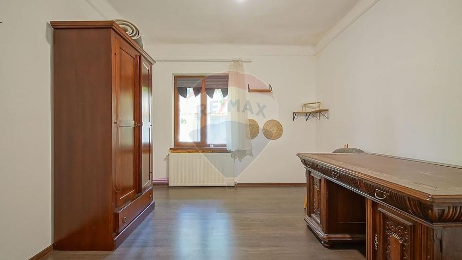 Casă individuală cu 3 camere cu Teren 700 Mp în Craiter