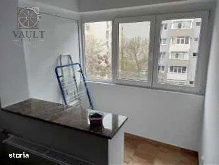 Garsonieră semidecomandată în Titan