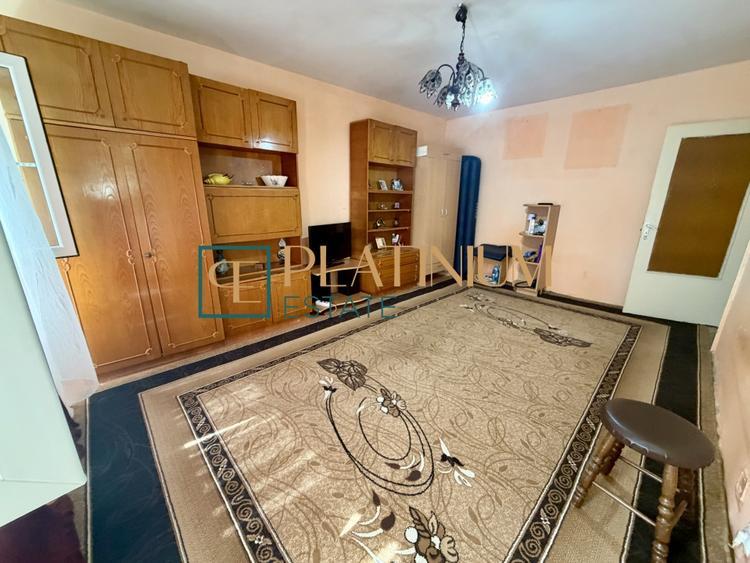 Apartament cu 2 camere decomandat, mobilat în Lunei