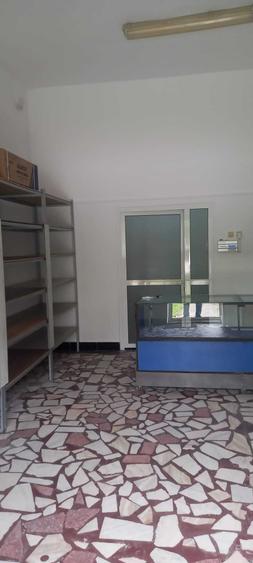 Spațiu comercial, de 41 mp, în Micro 12