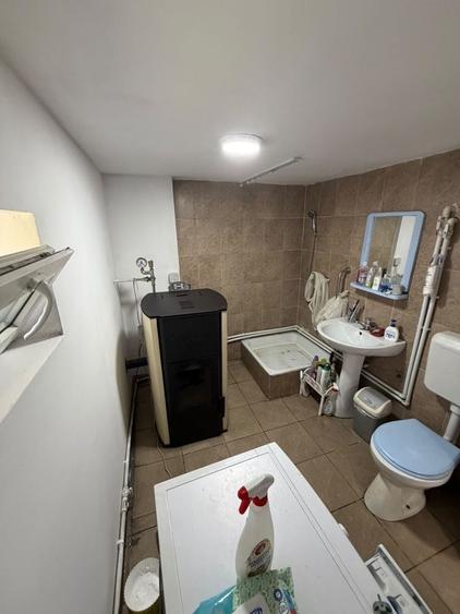 Casă cu 2 camere în Central