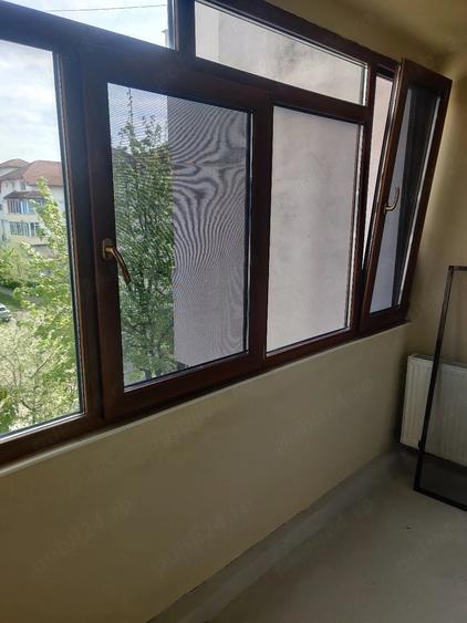 Apartament cu 3 camere decomandat în Micro 2
