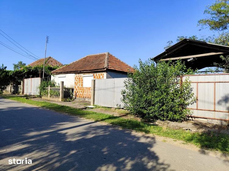 Casa la tara, Calea Mare, Bihor, teren mare, 2 intrari auto vanzare - 1