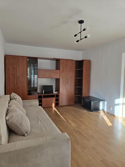 Apartament cu 2 camere decomandat în Sebastian