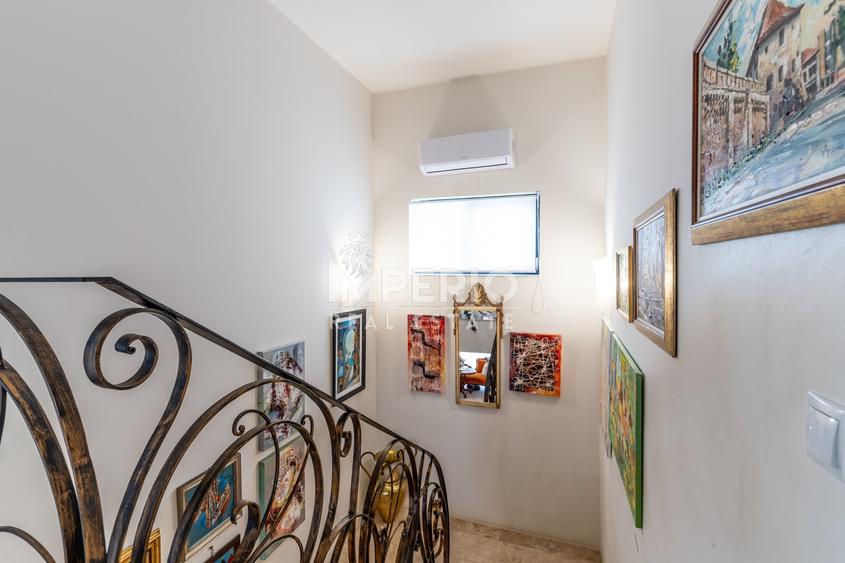 Casă individuală cu 5 camere cu Canalizare în Bună Ziua