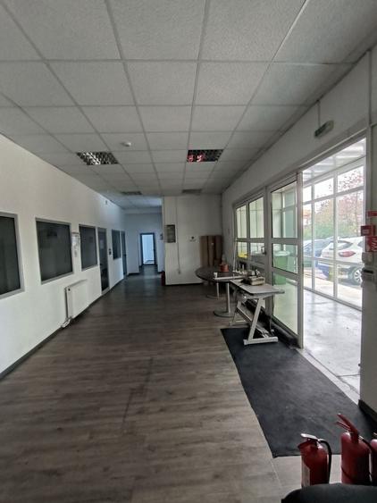 Spațiu industrial, de 6,480 mp, în Republicii