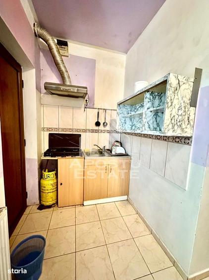 Apartament cu 2 camere în Lipovei