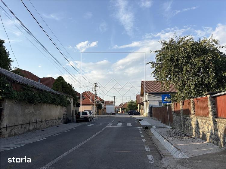Casa de vanzare in Cartoara, teren mare, zona frumoas? - 11