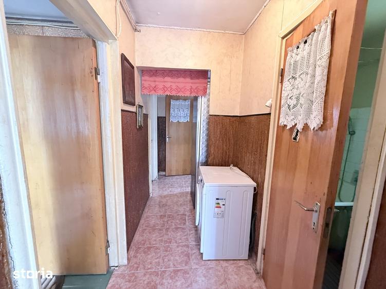 Apartament 3 camere, decomandat, str Uioara - 9