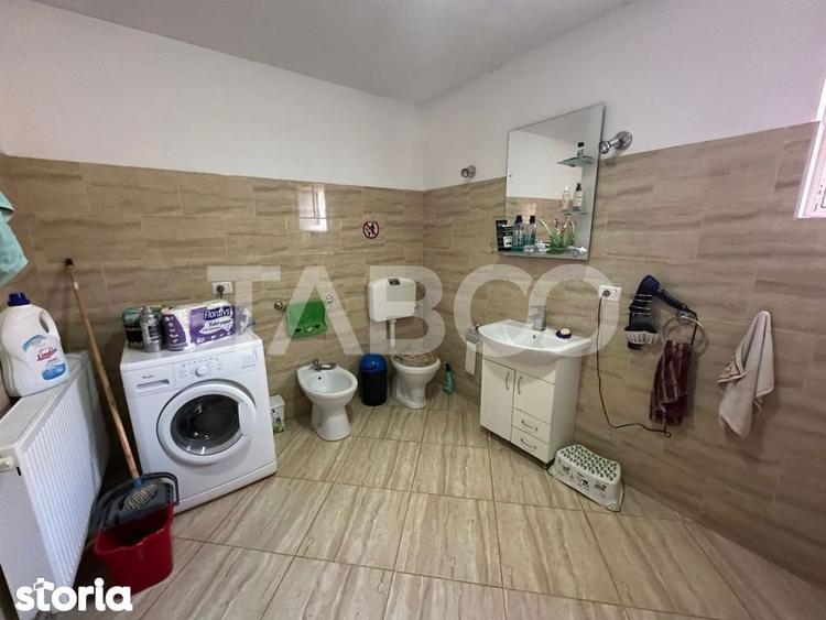 Casă cu 3 camere cu Teren 300 Mp în Hârseni