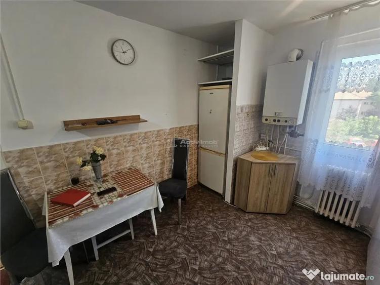 Apartament cu 2 camere semidecomandat în Nord
