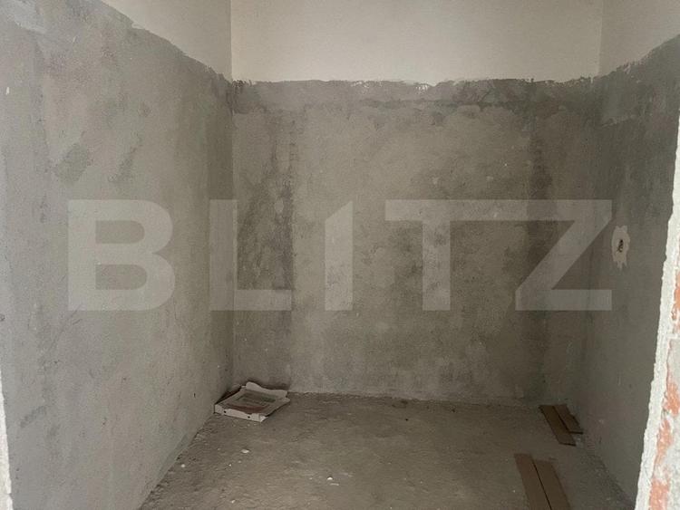 Casă individuală cu 16 camere cu Garaj în Titulescu