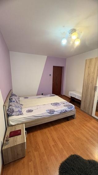 Apartament cu 3 camere decomandat în Ultracentral