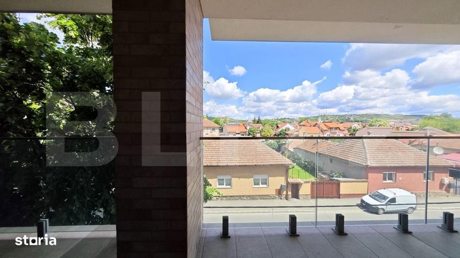 Apartament cu 3 camere în Lotus