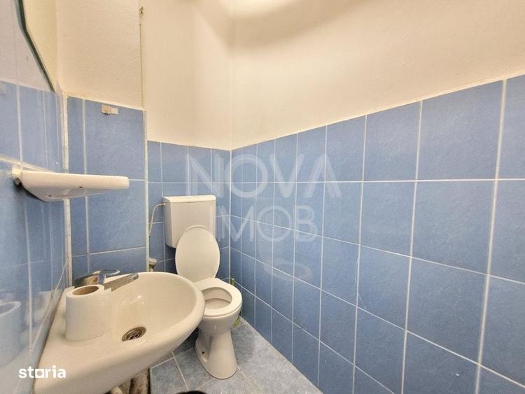Spațiu comercial, de 74 mp, în Central