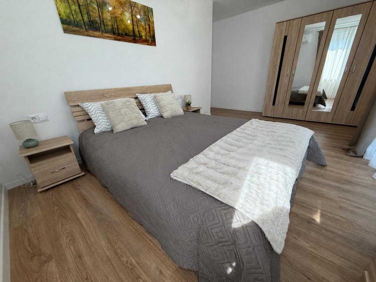 Casă cu 3 camere cu Teren 220 Mp în Iris