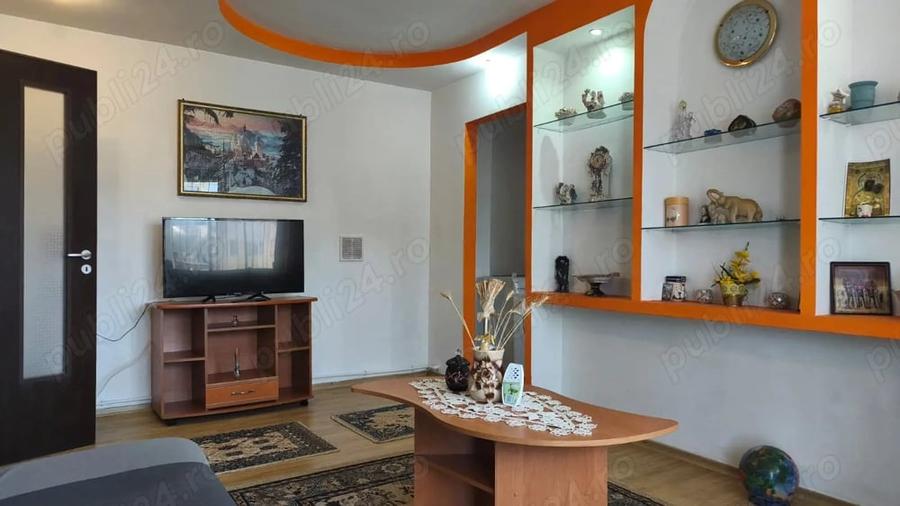Apartament cu 2 camere semidecomandat în Ultracentral