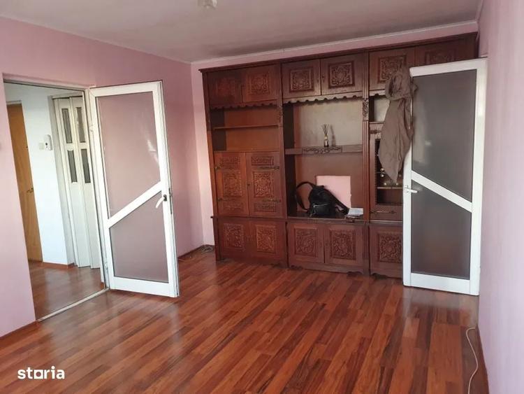 Apartament cu 2 camere semidecomandat în Țiglina 1
