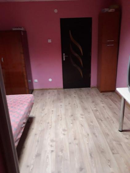 Apartament cu 2 camere decomandat în 9 Mai