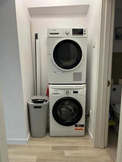 Apartament cu 2 camere semidecomandat, mobilat în Podu Roș