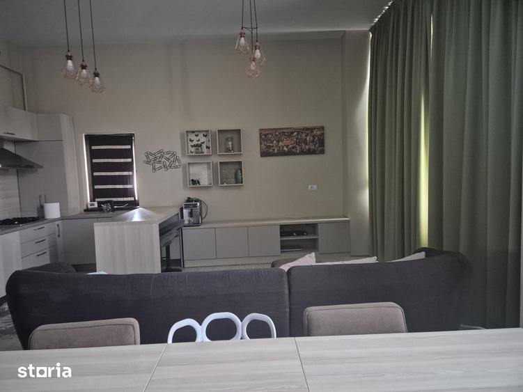 Apartament cu 4 camere în Central