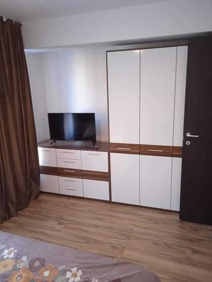 Apartament cu 2 camere decomandat în Exterior Vest