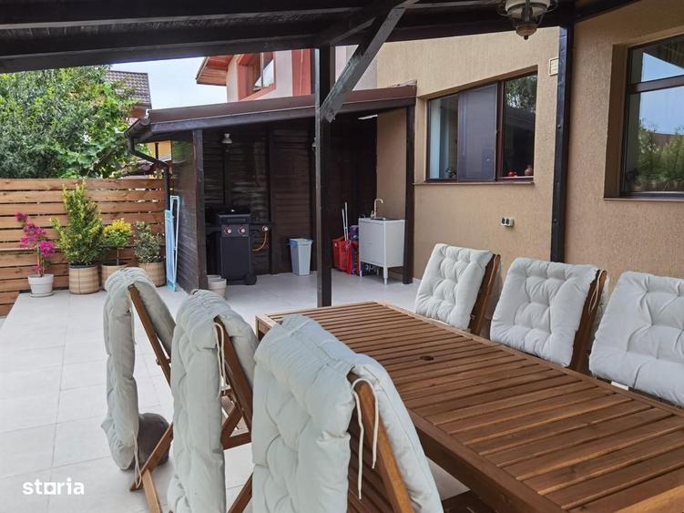 Casă cu 5 camere cu Teren 602 Mp în Clinceni
