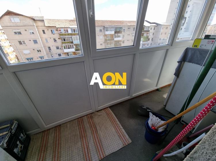 De vanzare apartament 2 camere, Cetate - 8
