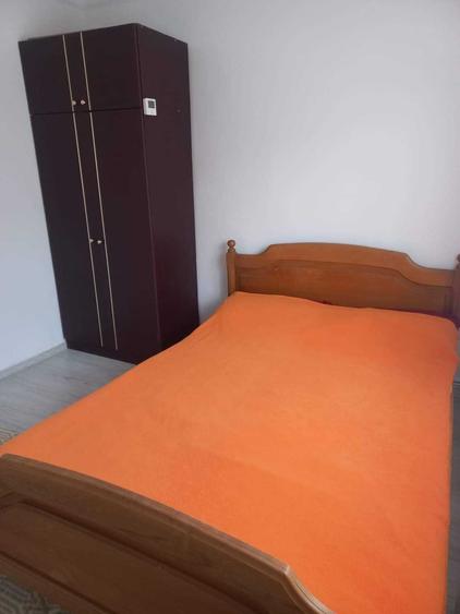 Apartament cu 3 camere decomandat în Zimbru