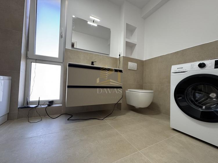 Duplex cu 4 camere cu Canalizare în Iris