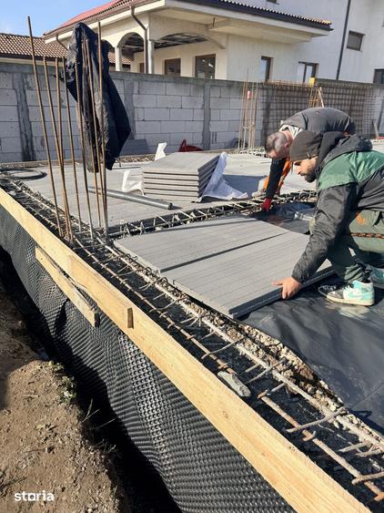 Casă cu 4 camere cu Teren 300 Mp în Cumpăna