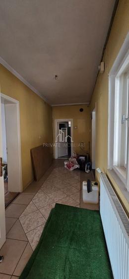 Casă individuală cu 6 camere cu Teren 514 Mp în Central
