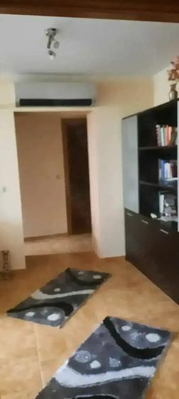 Apartament cu 2 camere semidecomandat în Bucur Obor