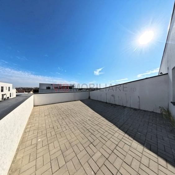 Apartament cu 2 camere decomandat în Bragadiru