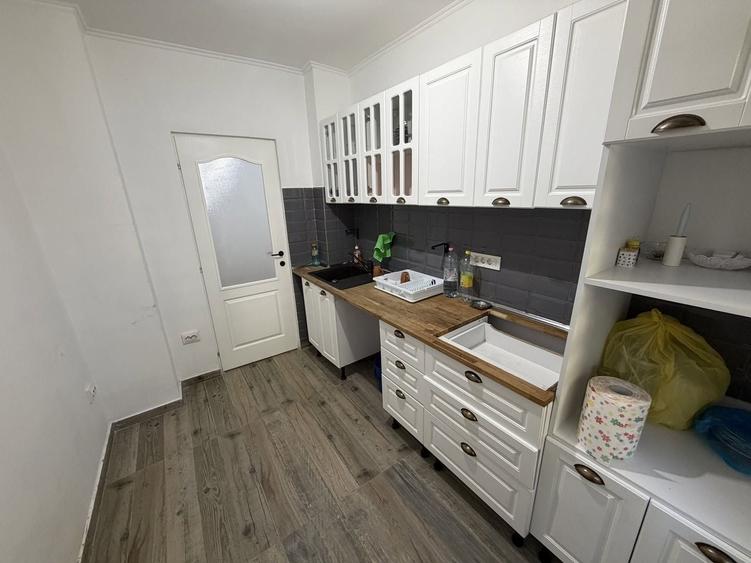 Apartament cu 2 camere decomandat, mobilat în Dorobanți