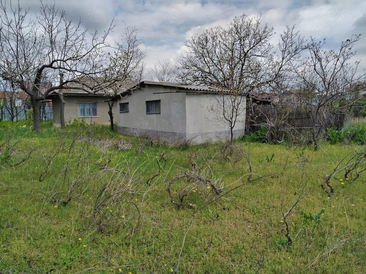 Teren de 1801 mp, în Ijdileni