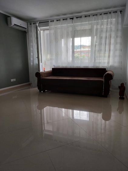 Apartament cu 2 camere decomandat în Titu Maiorescu